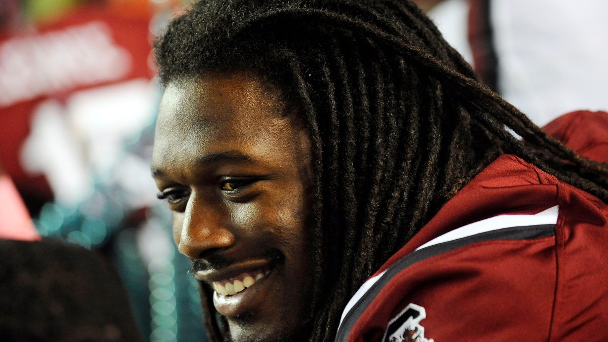 db495cbb-S Carolina Clowney Football