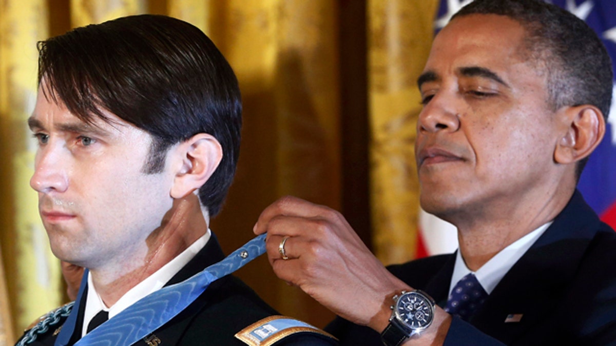 dd6932a6-Obama Medal of Honor