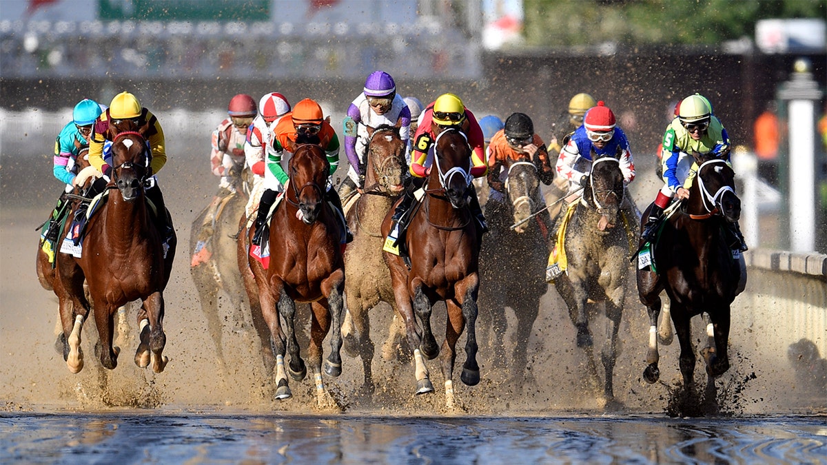 f4172ea9-kentucky derby reuters