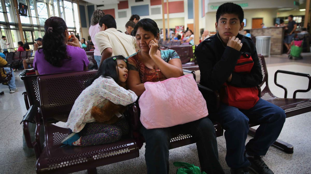 503498633JM007_Central_Amer