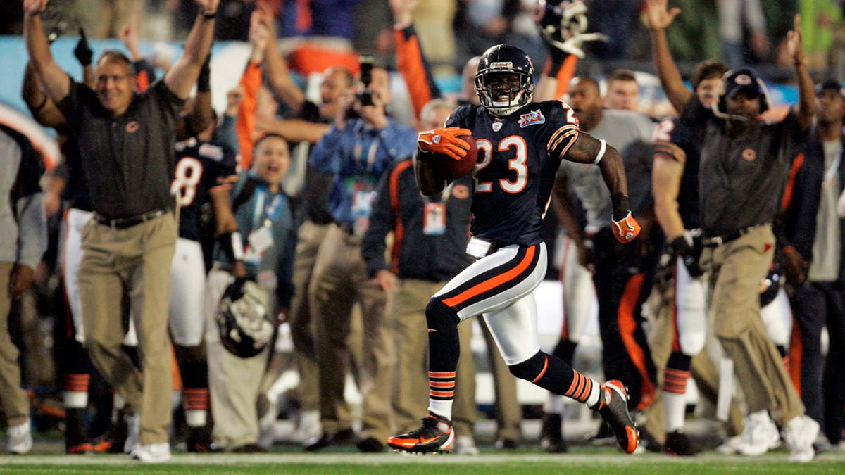 devin hester reuters