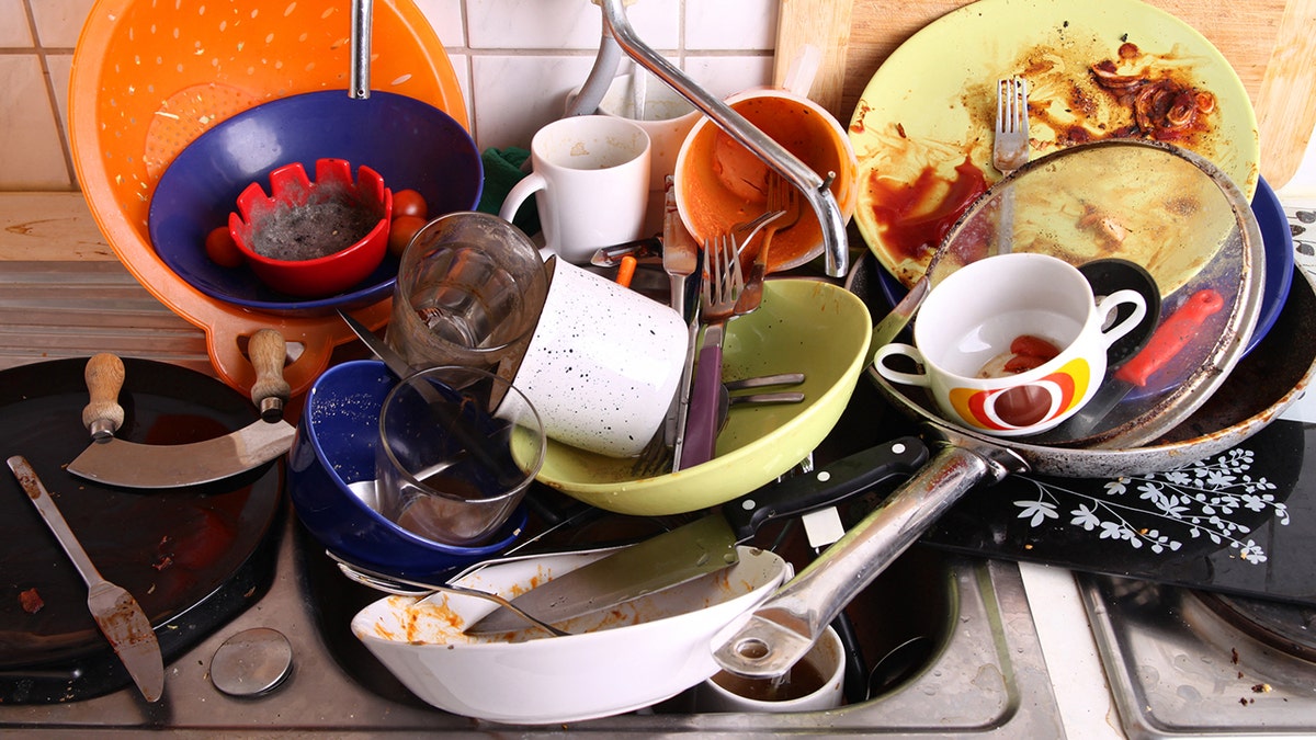 dirty dishes istock