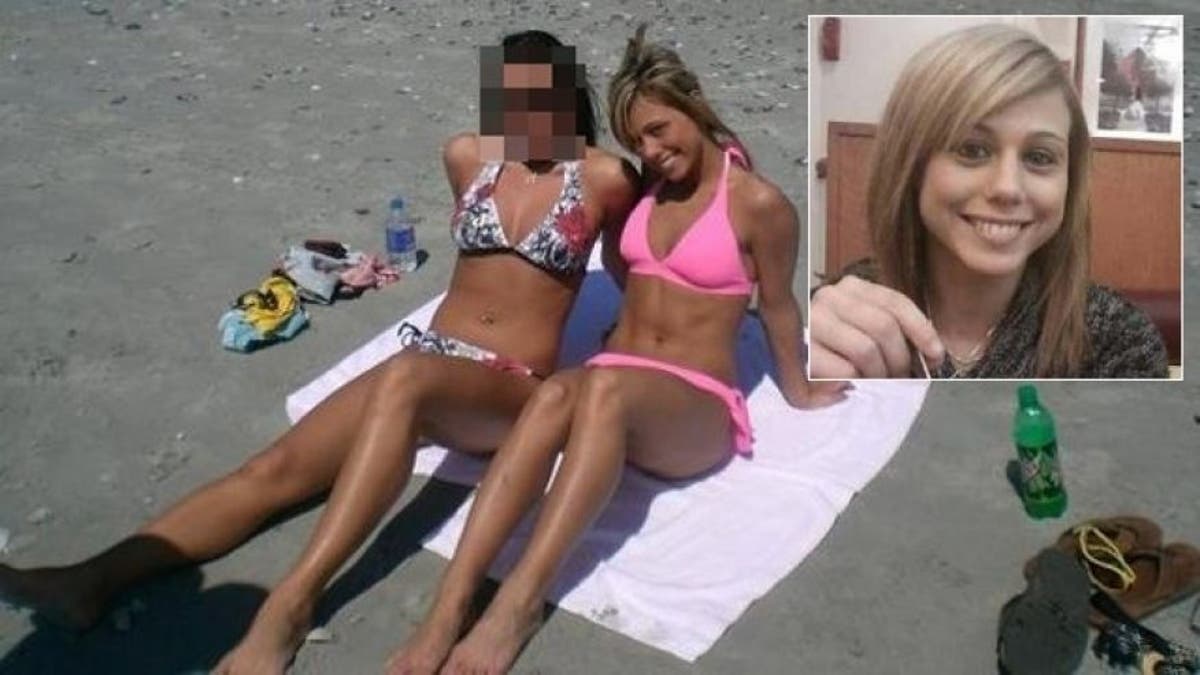 Brittanee Drexel with a friend on the beach