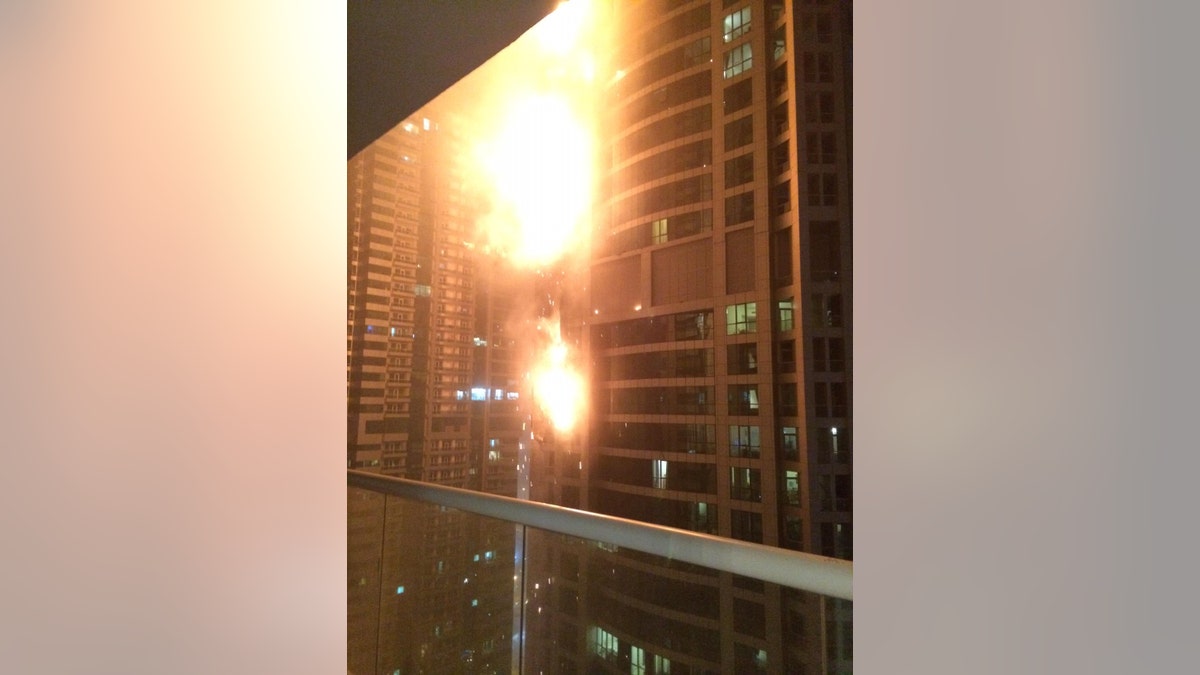 f7615ac5-Dubai-Building Fire