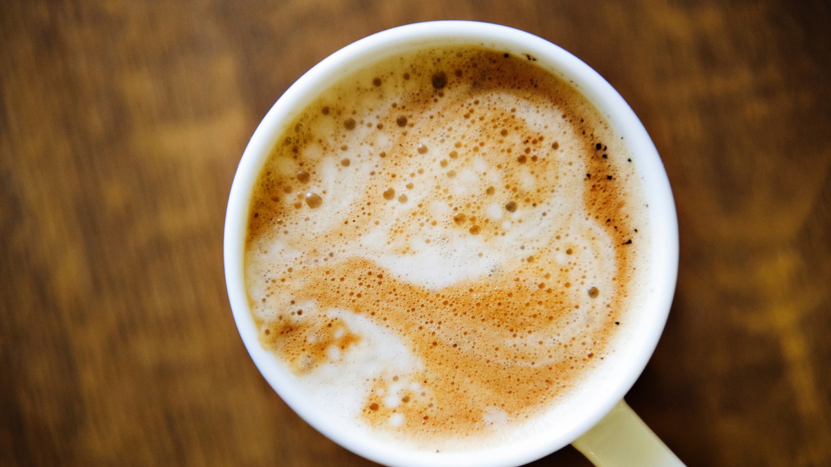 Heart latte art