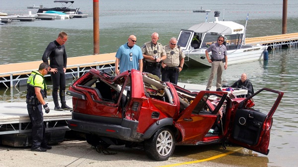 e20bacd6-CAR CRASH