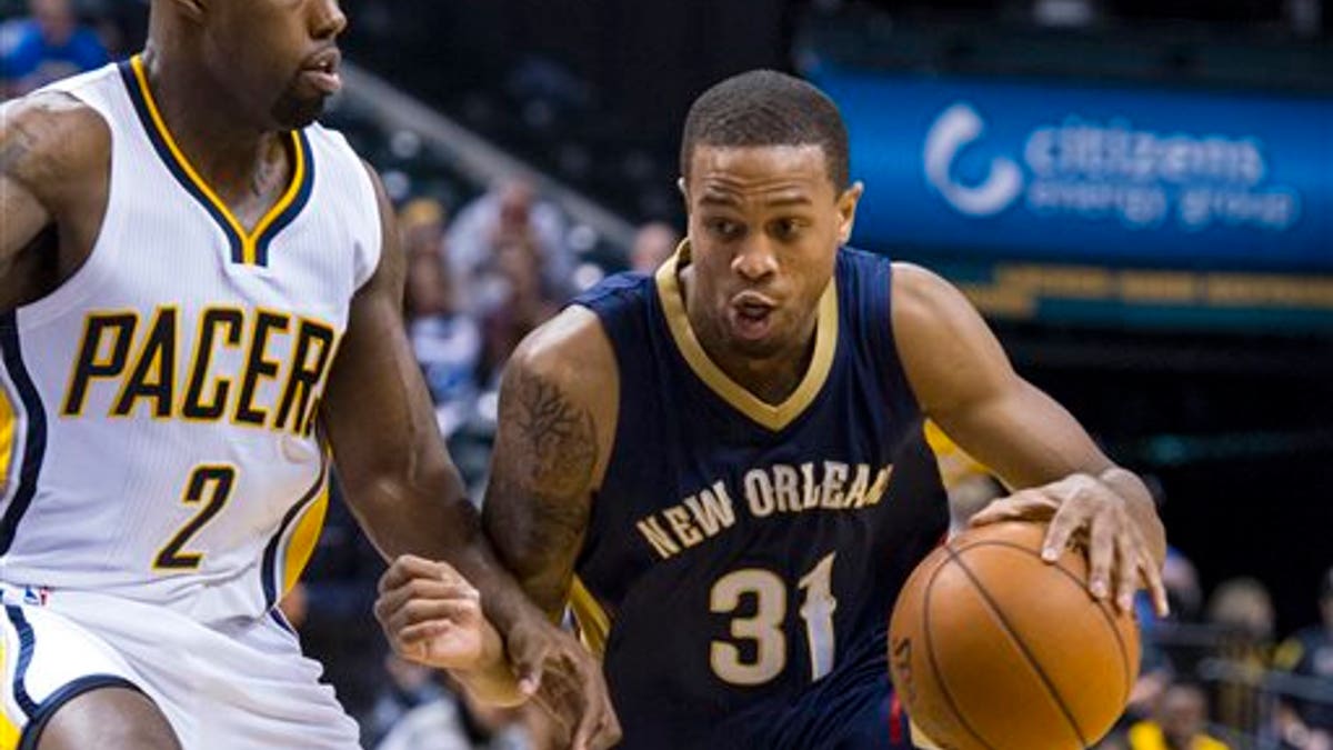 Pelicans Dejean-Jones Basketball