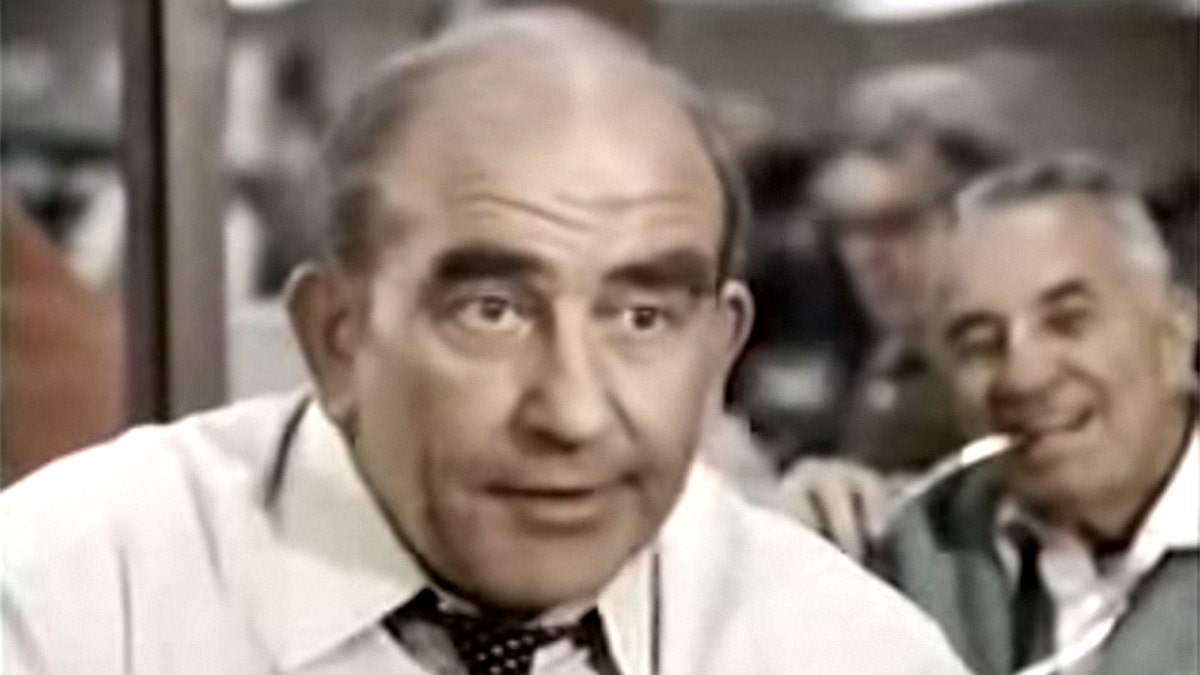 ed asner_lou grant1