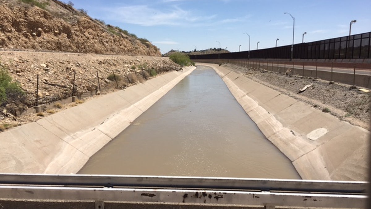 El Paso canal