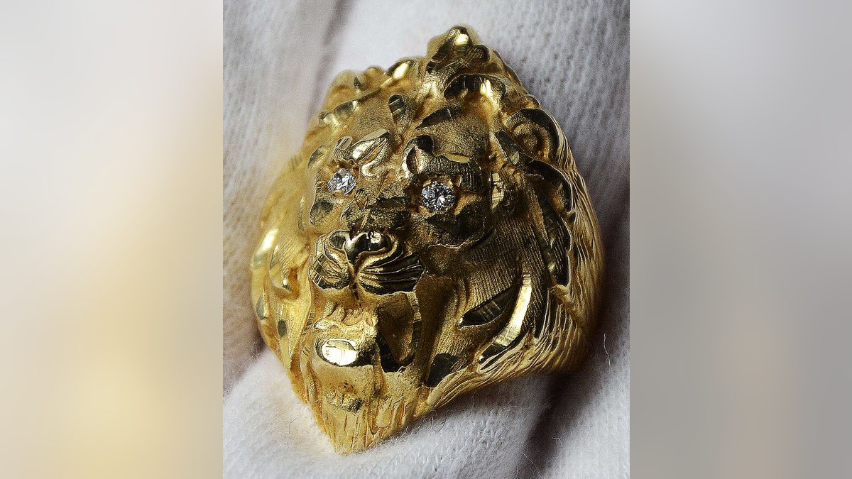 ElvisLionHeadRing