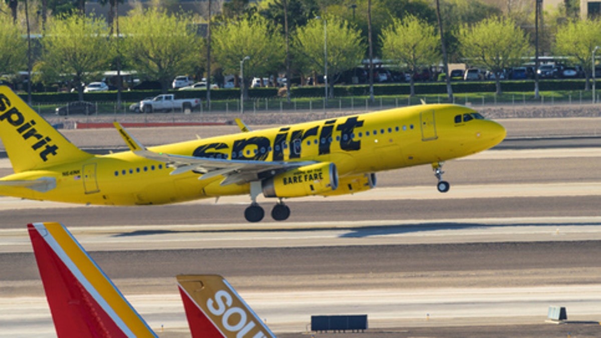 Spirit Airlines ranks last in customer satisfaction survey for