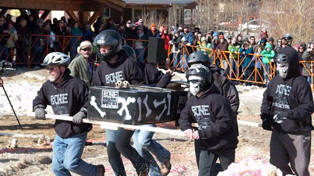 coffin races