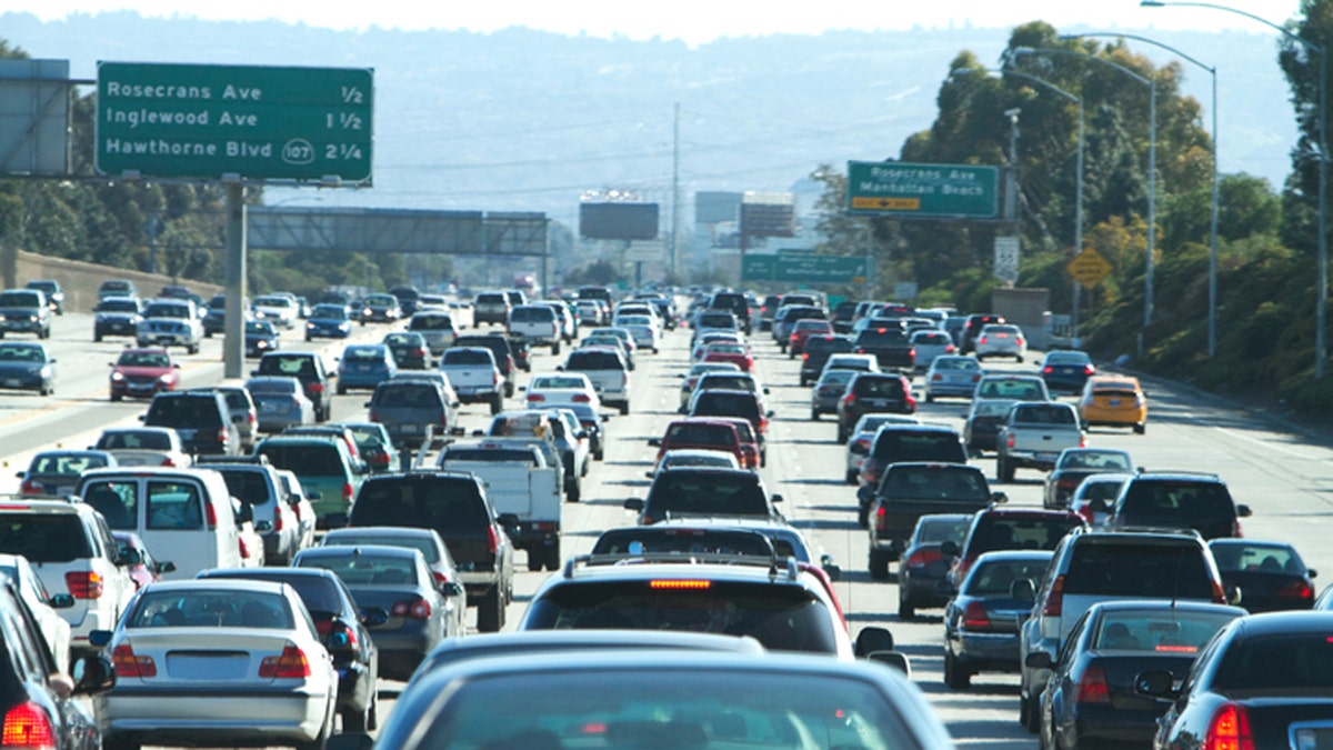 A postulation jam connected the 405 freeway successful LA California.