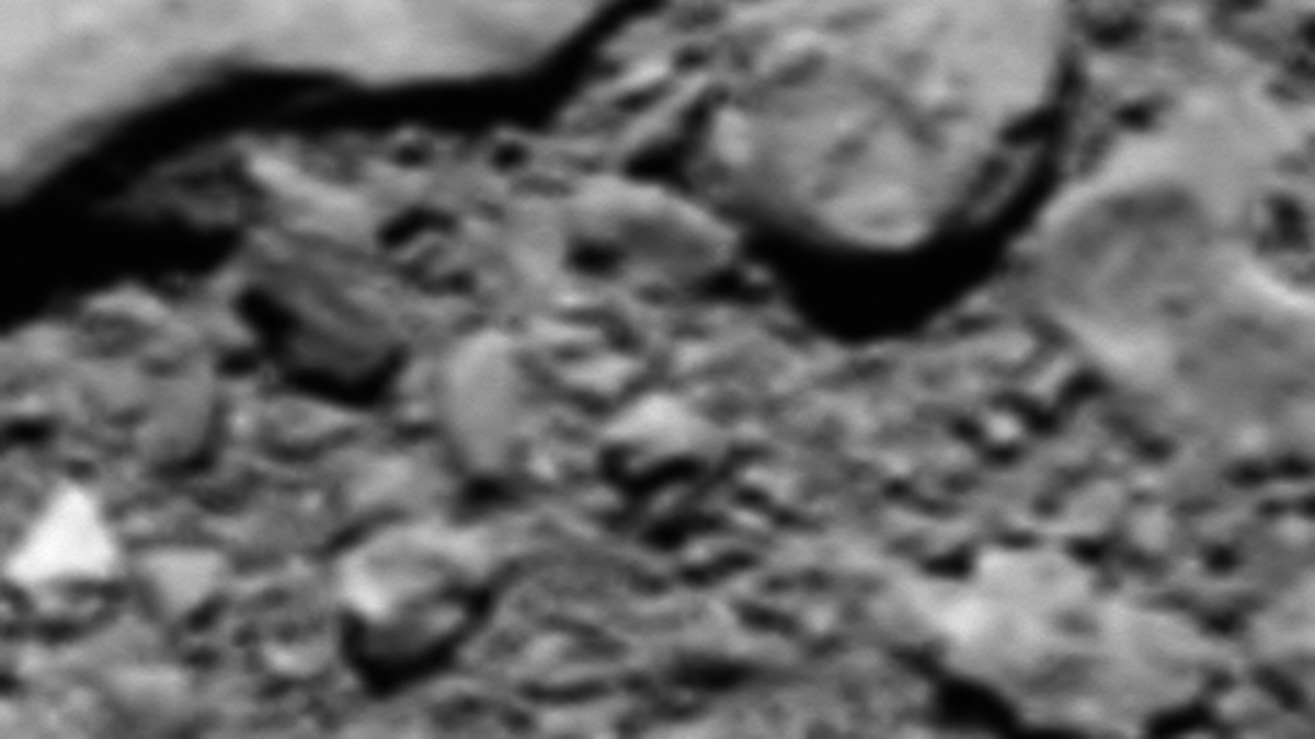 Spacecraft's Final Moment: Scientists Release Last Image From Rosetta ...