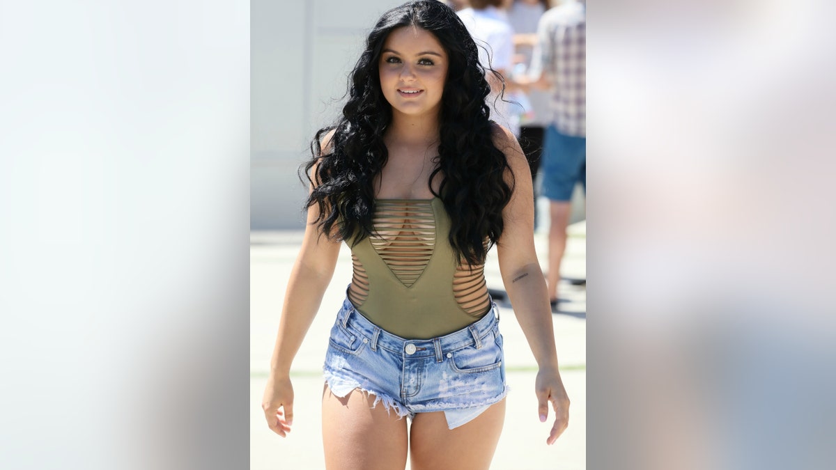 et use only ariel winter splash