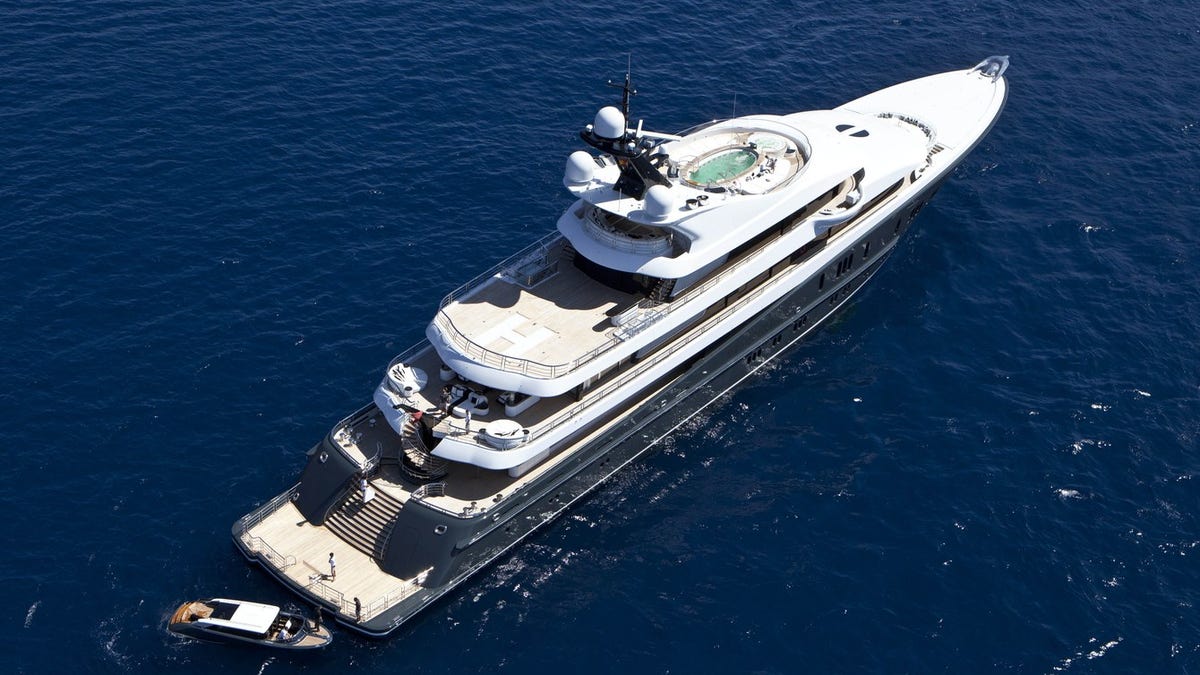 superyacht