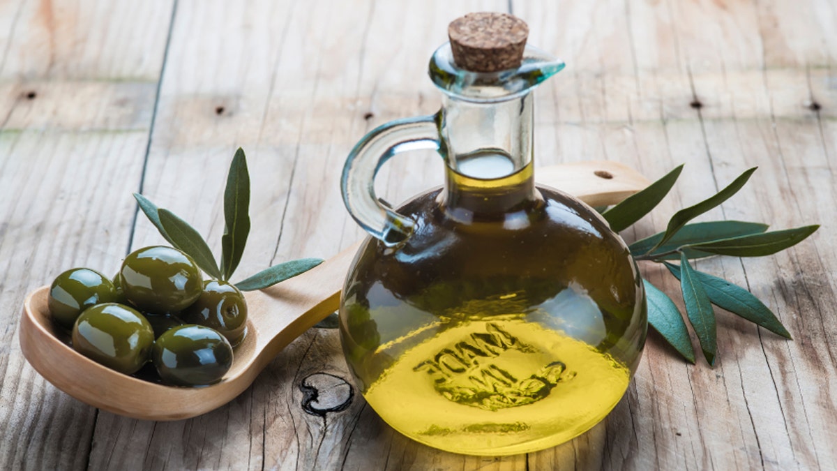 greek olive oil