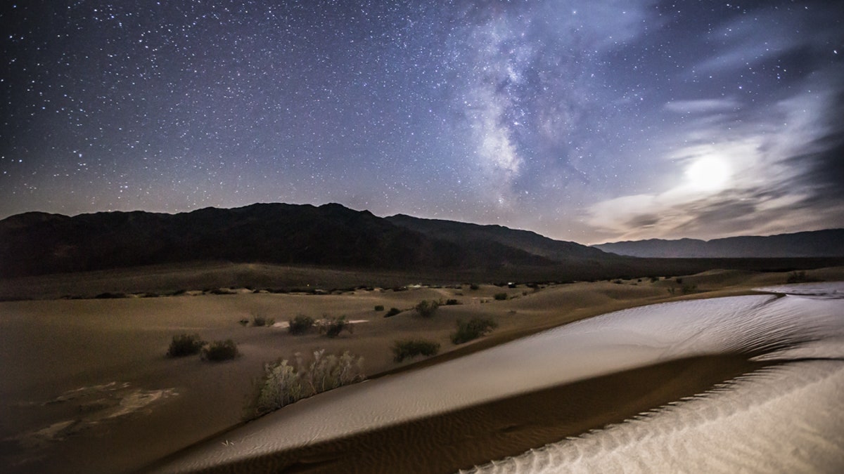 Mesquite dunes in Death Valley at night