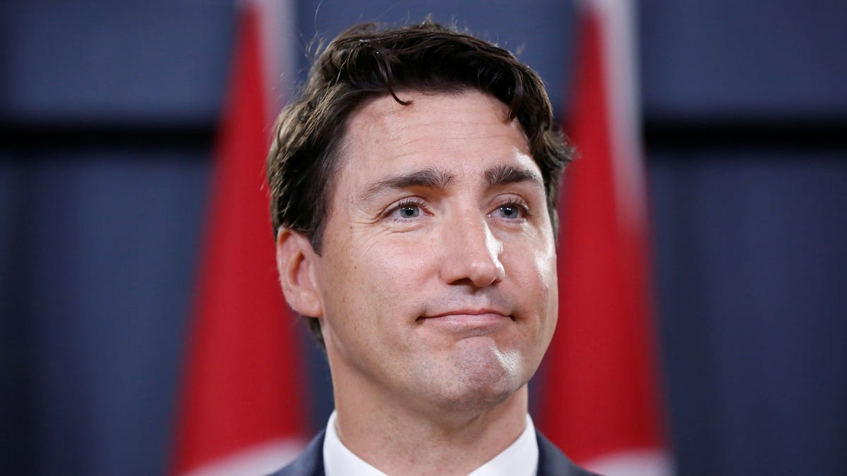 f527efa1-trudeau