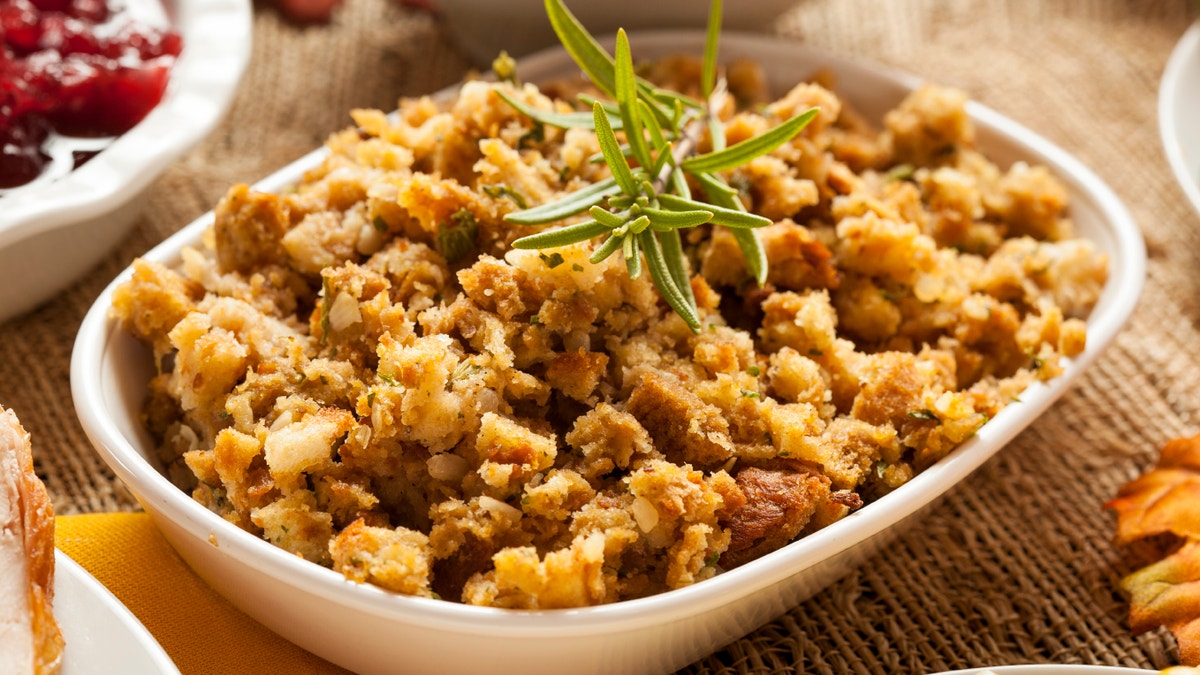 Homemade Thanksgiving Stuffing