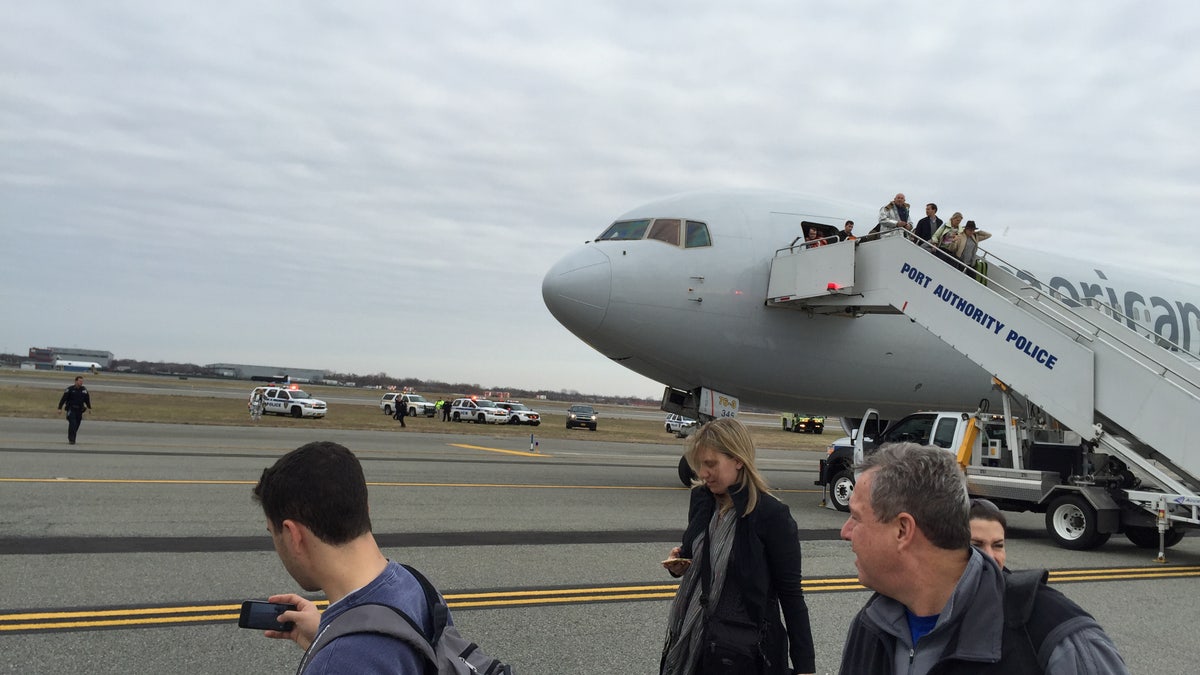 JFK Airplane Bomb Threat