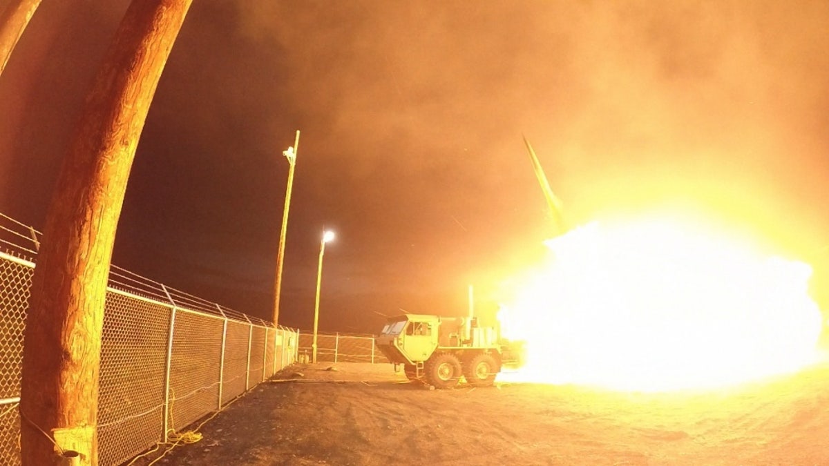 a3c4174e-THAAD missile test