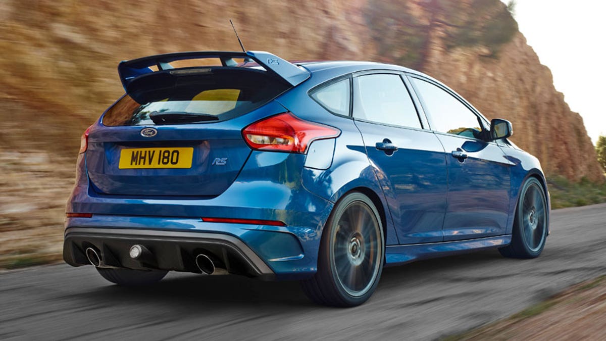 31d60973-All-New Ford Focus RS Makes Global Auto Show Debut; Pioneers Innovative AWD and Performance Technologies