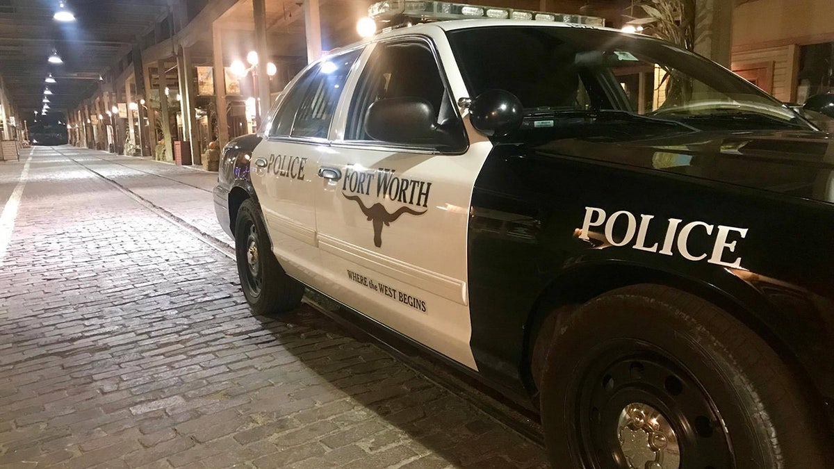 fort worth police car