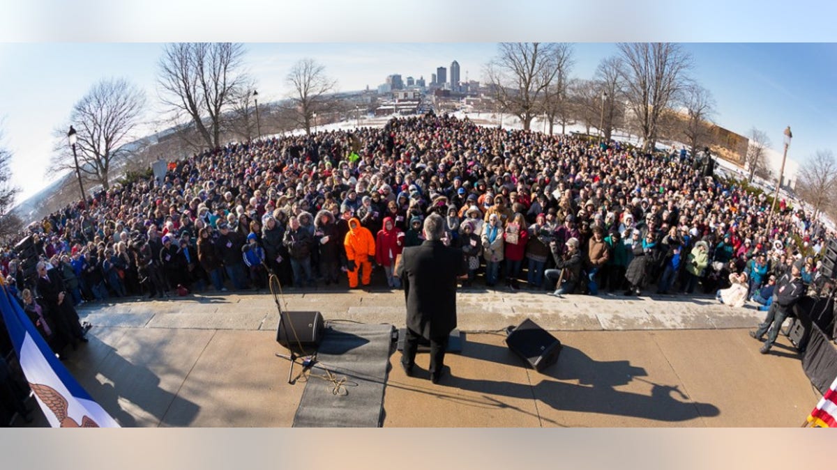 Franklin Graham Decision Tour4