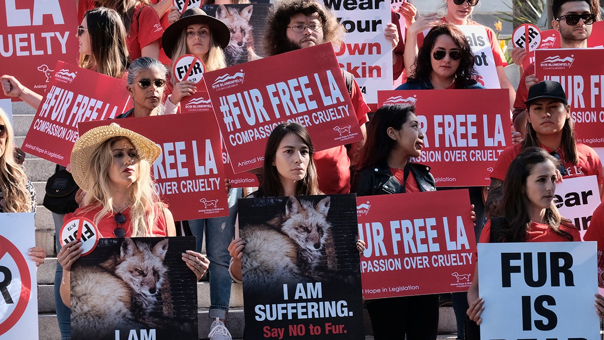 Fur LA