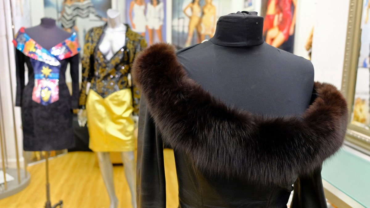 San Francisco’s fur ban pleases animal rights groups, concerns business ...