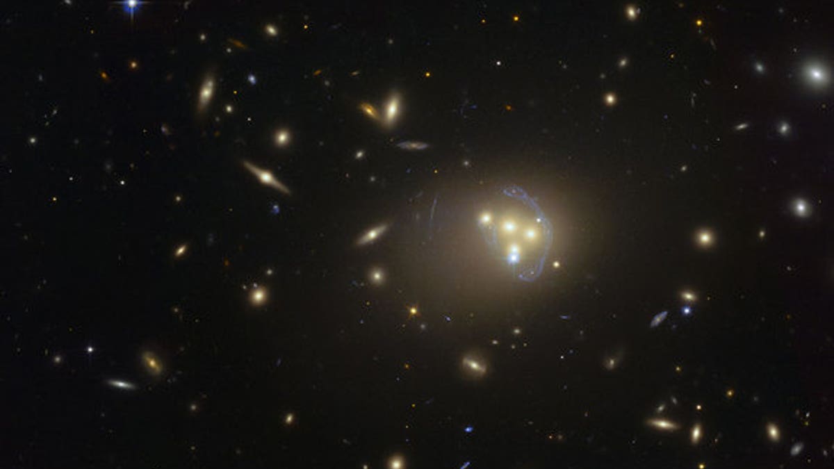 Hubble image of the galaxy cluster Abell 3827