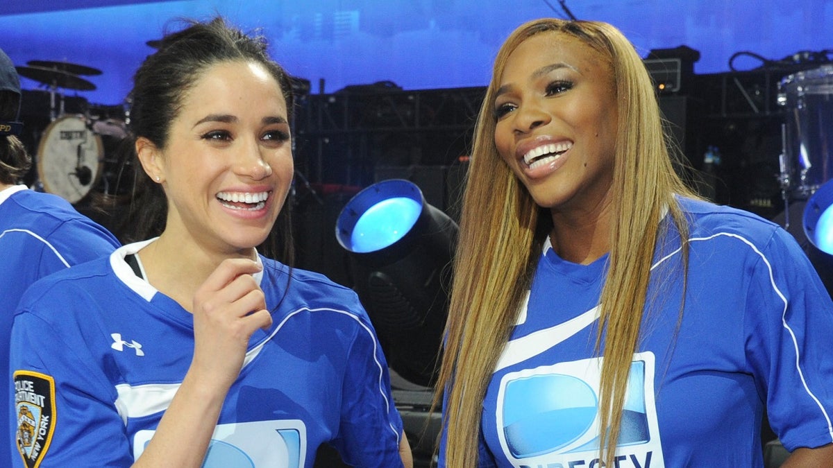 NEW YORK, NY - FEBRUARY 01:  (L-R) Meghan Markle, Serena Williams and Hannah Davis participate in the DirecTV Beach Bowl at Pier 40 on February 1, 2014 in New York City.  (Photo by Kevin Mazur/Getty Images for DirecTV)