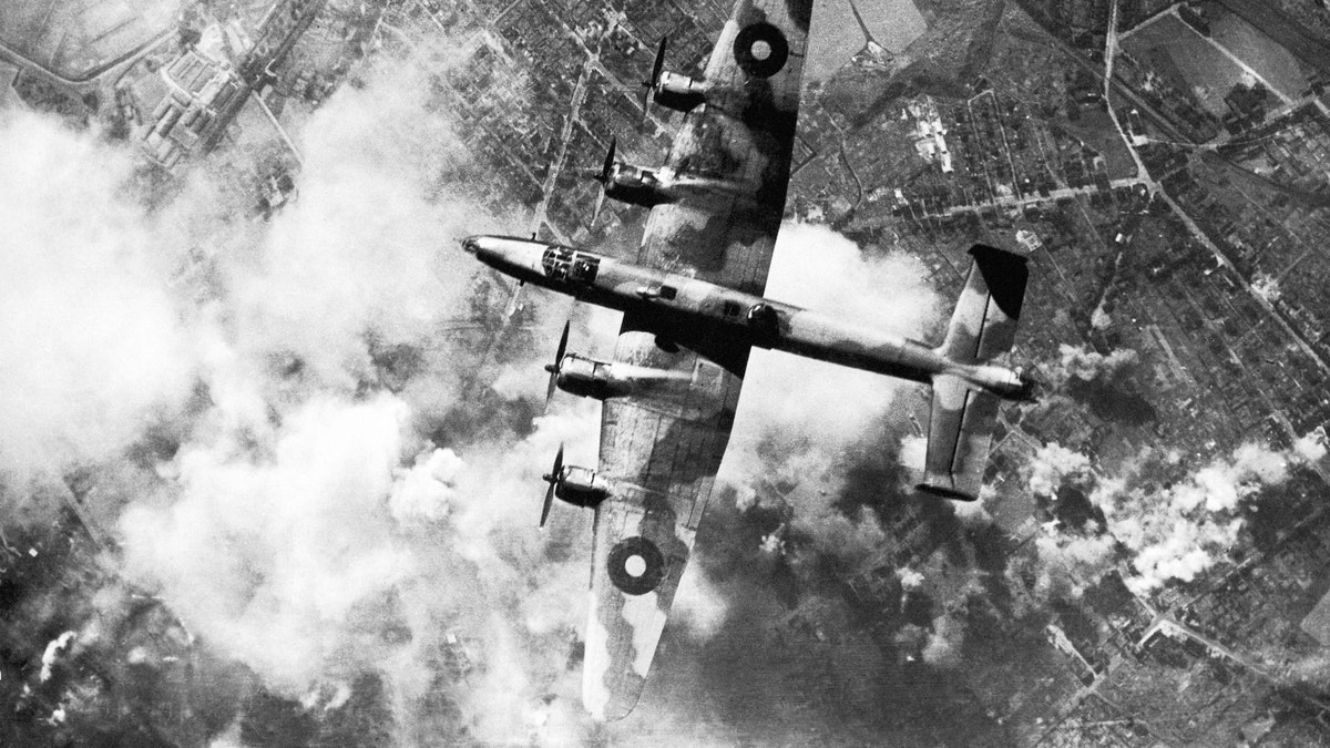 Allied WW II Bombing Raids Sent Shockwaves To The Edge Of Space ...