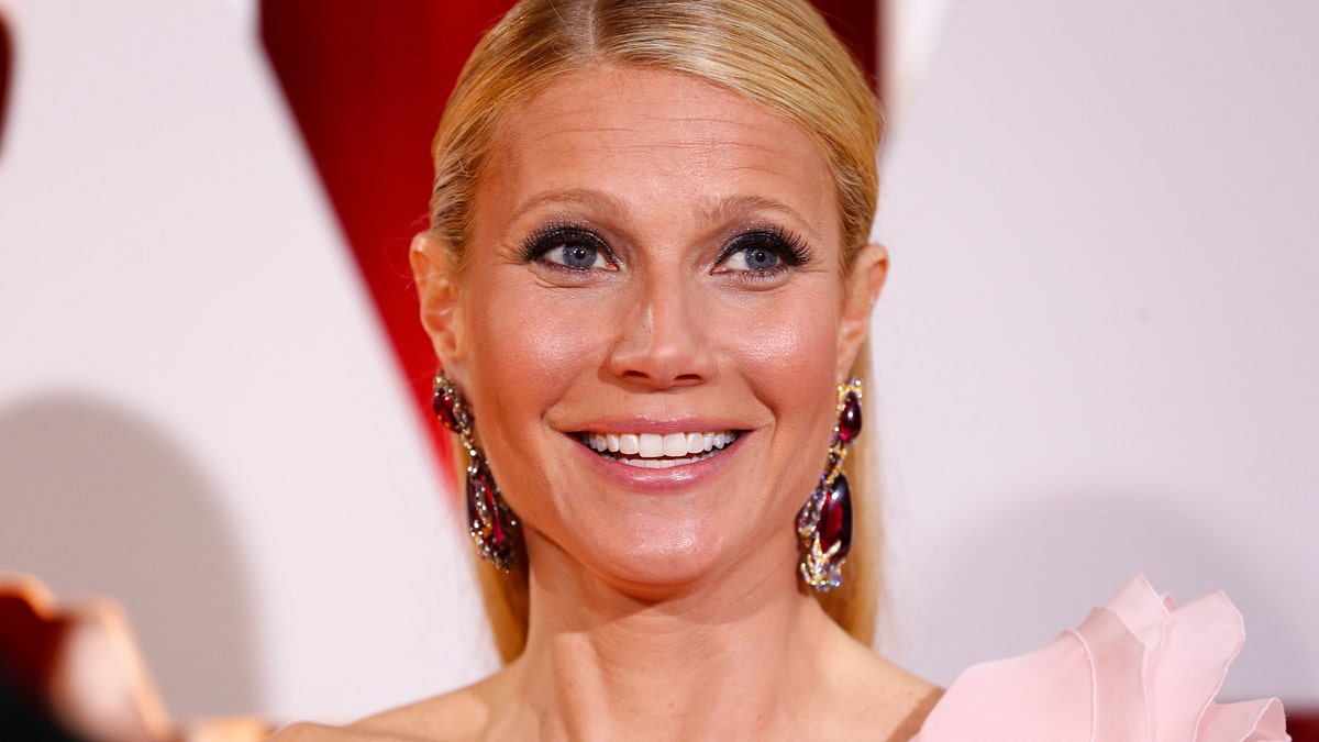 gwyneth paltrow oscars 2015 reuters