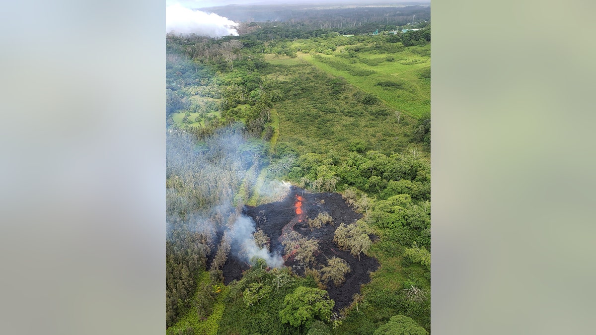 0cf22f8e-Hawaii Volcano 2