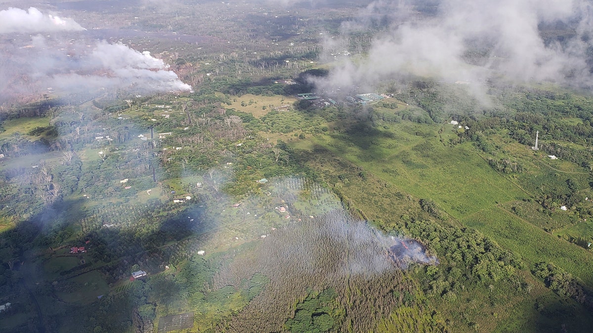 Hawaii Volcano Spurs New Evacuations On Big Island After New Lava Fissures Reported Fox News 