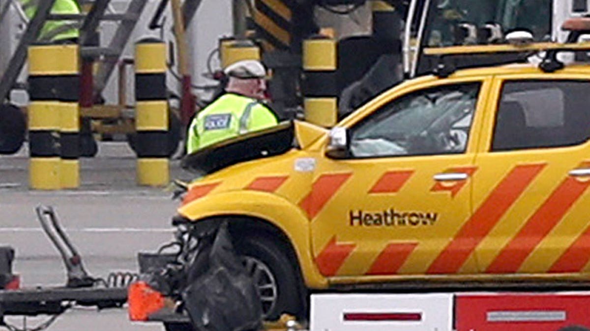 Heathrow Accident 2 AP