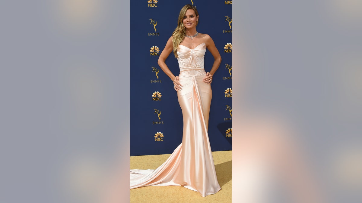 Heidi Klum arrives at the 70th Primetime Emmy Awards in 2018