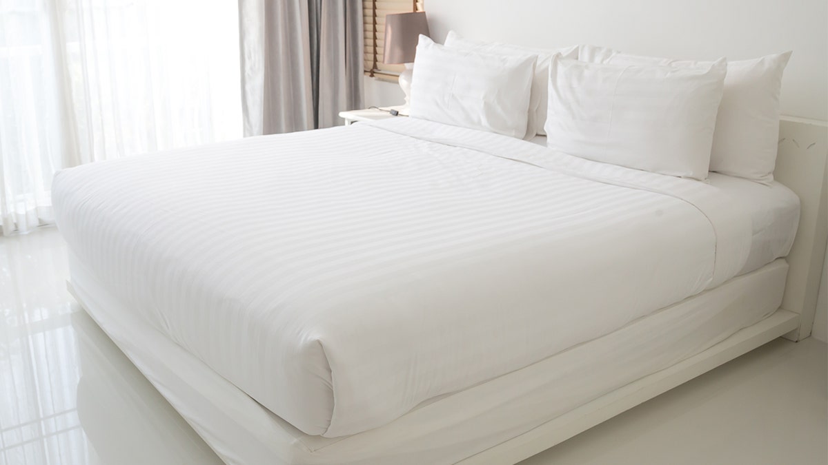 hotel room mattress