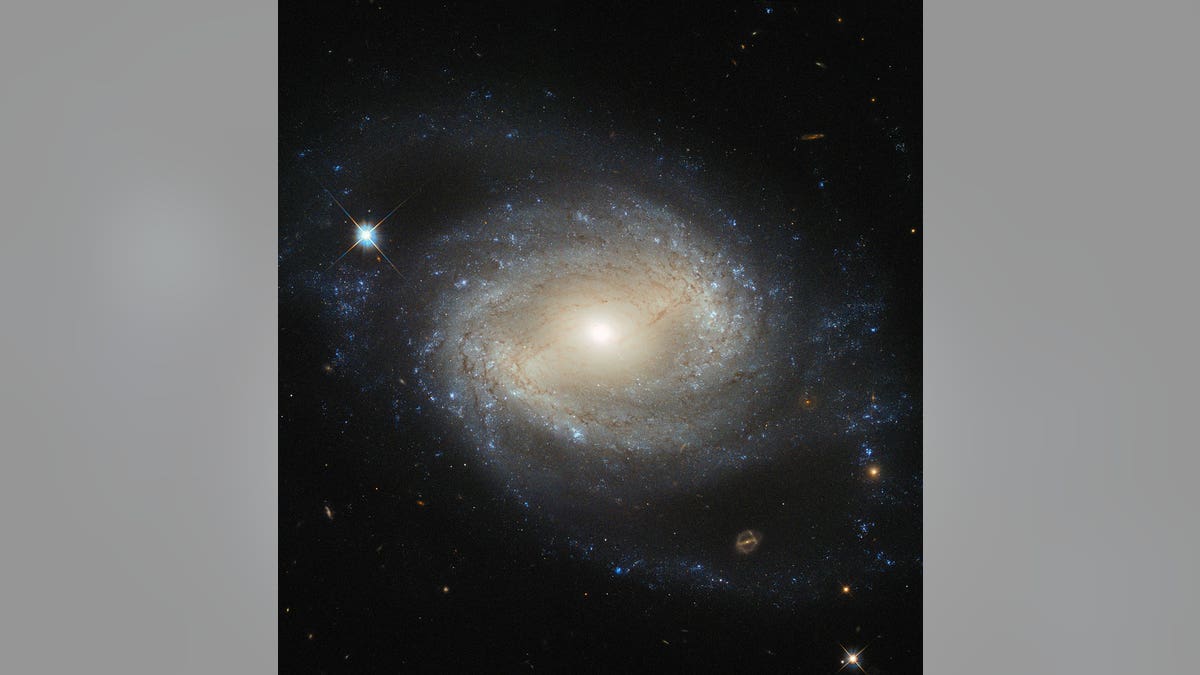 HubbleGalaxyNGC4639