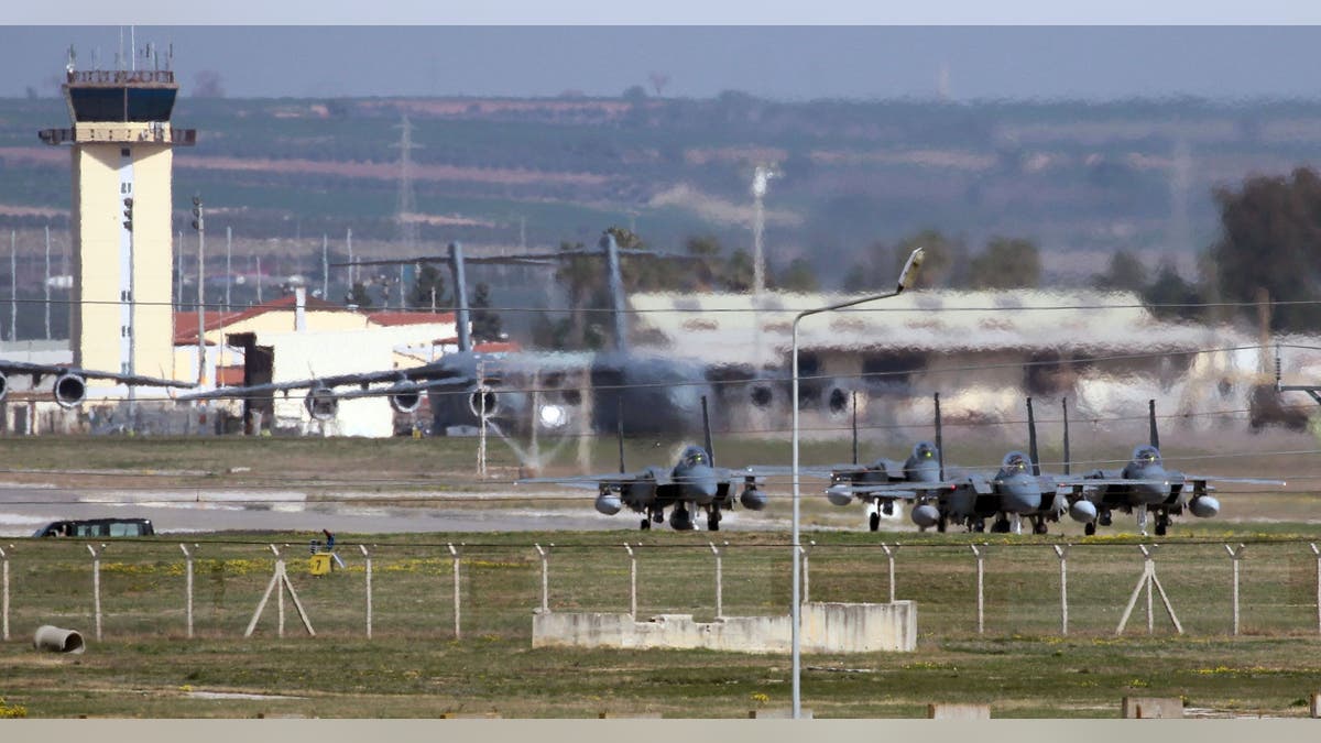 incirlik 329