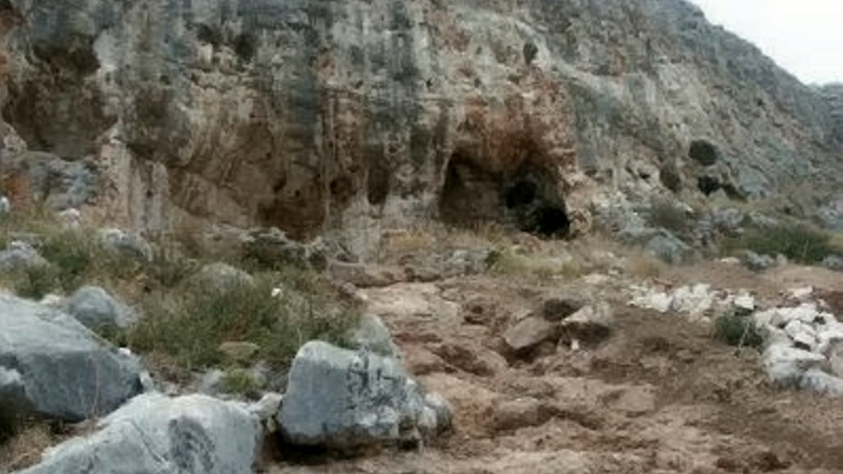 IsraelMisliyaCave