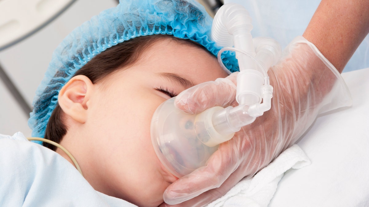 child_pediatric_anesthesia_istock