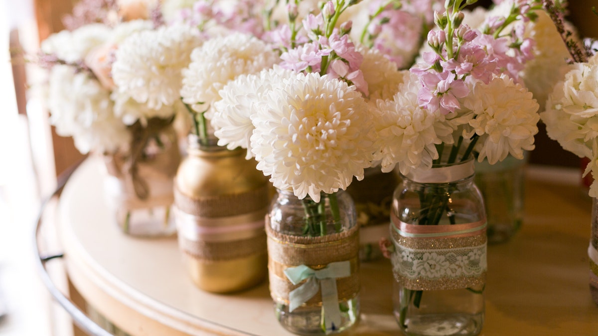 DIY wedding flowers istock