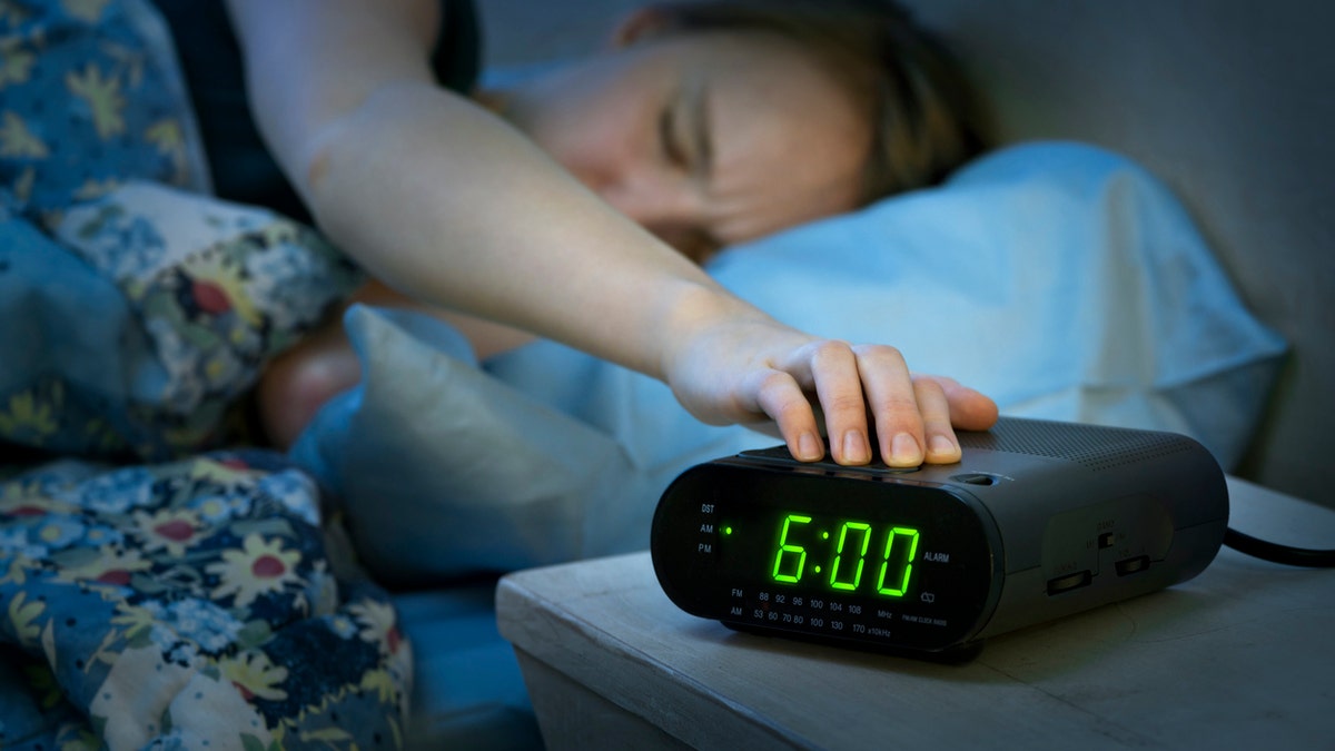 sleep_alarm_clock_istock