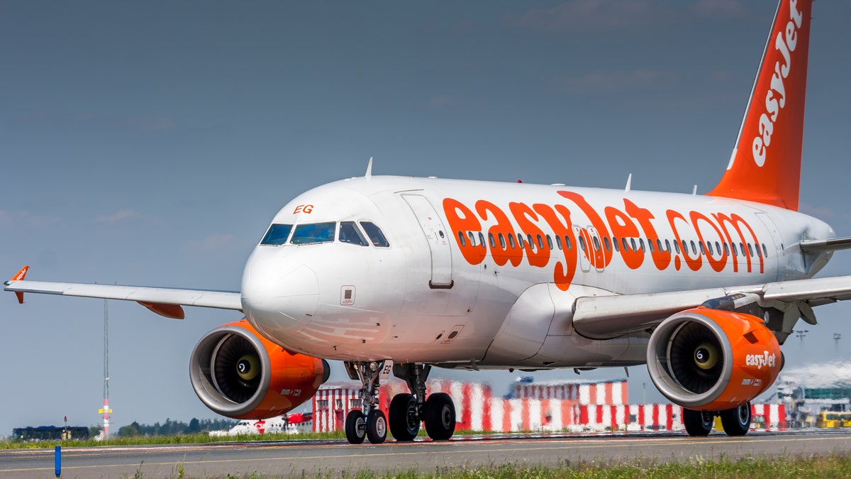 easyjet