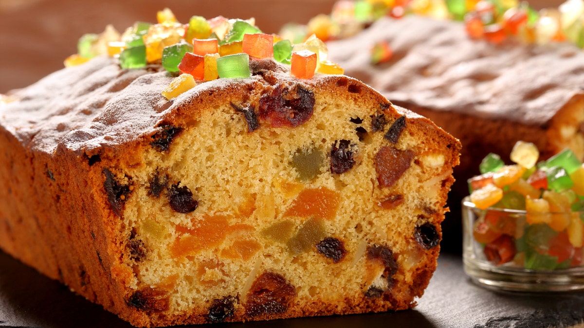 fruitcake istock