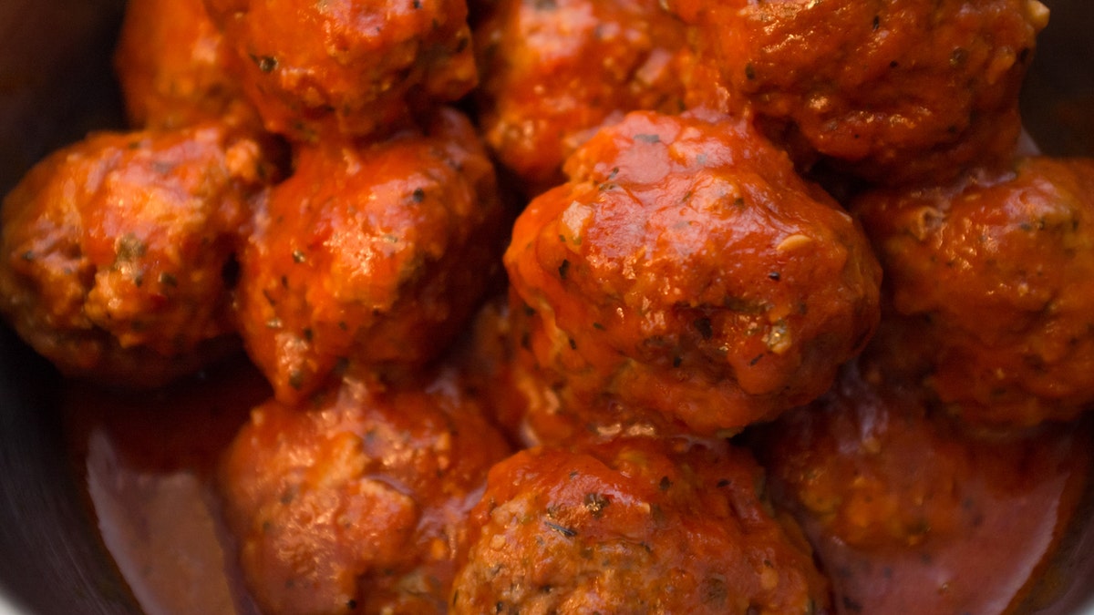 92e2b077-meatballs istock