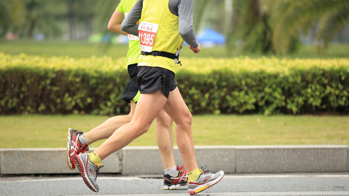 marathon_runners_legs_istock